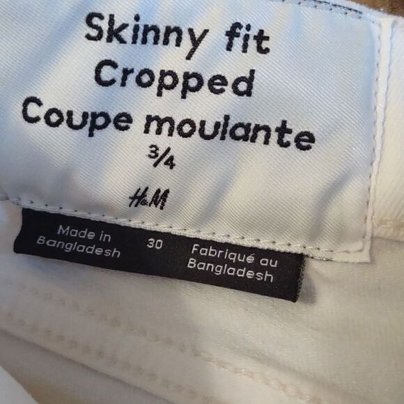 New H&M skinny fit crop stretch Women's 28 waist winter white distressed jeans - Picture 6 of 10